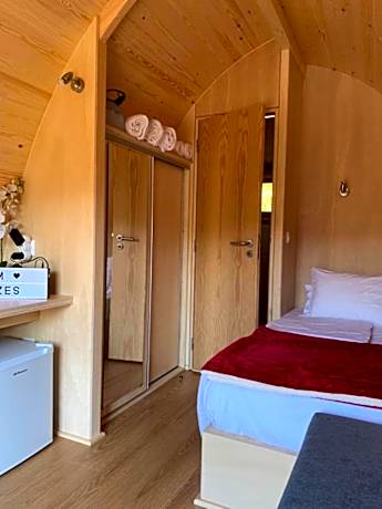 Bungalow - Water Front