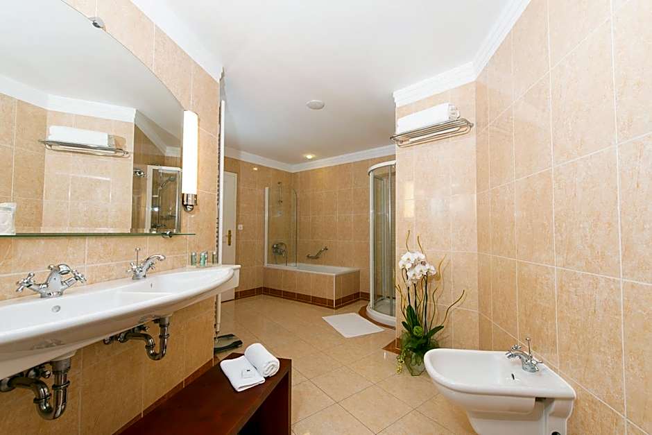 Ensana Thermia Palace