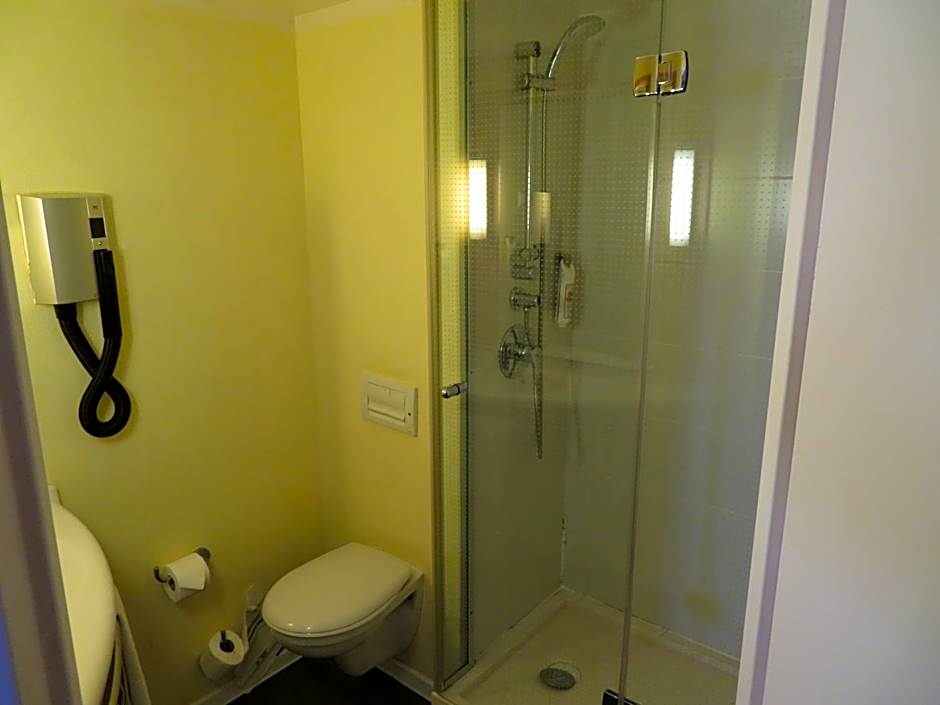 Ibis Oran Les Falaises