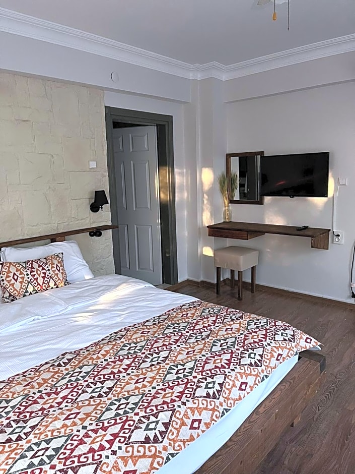 Sarı Konak Butik Otel