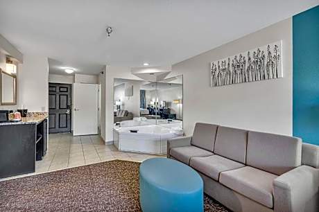 King Room with Spa Bath