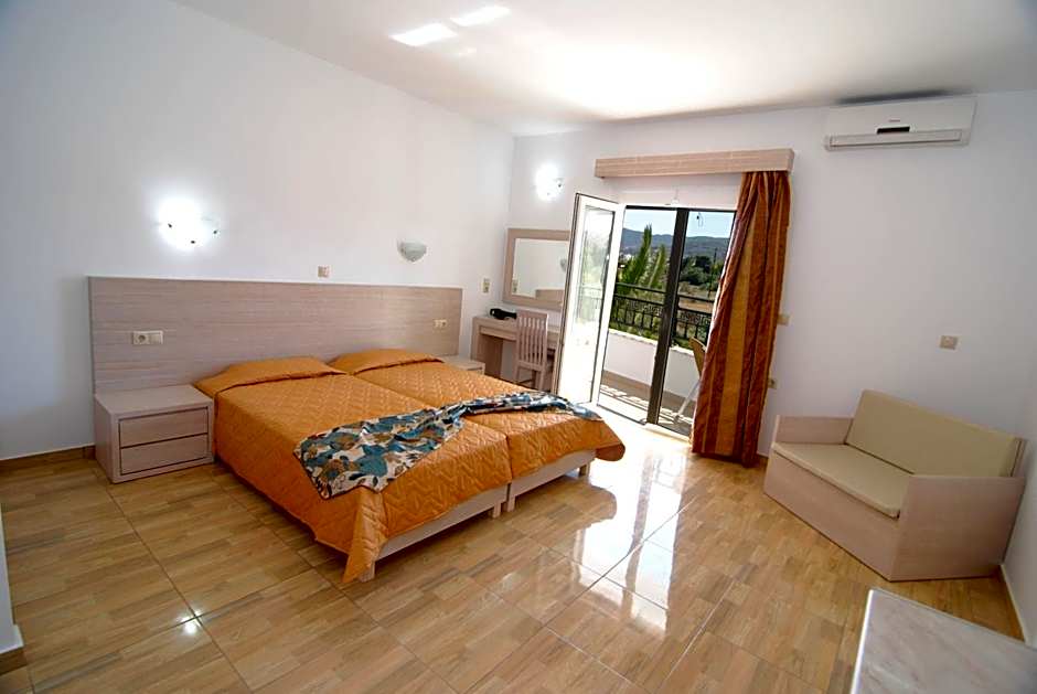Zeus Hotel