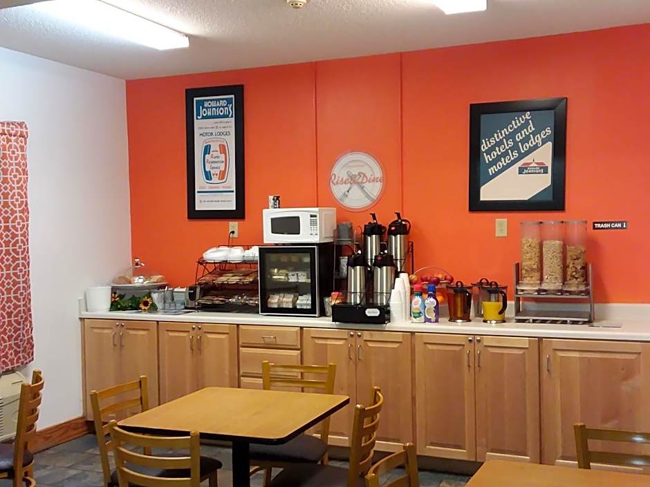 Howard Johnson by Wyndham Tifton GA I-75