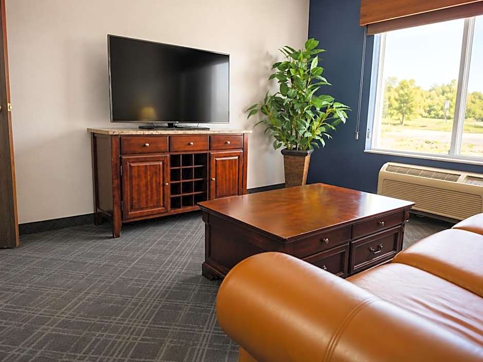 Stay USA Hotel and Suites
