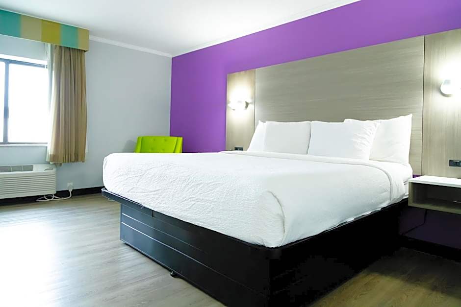 La Quinta Inn & Suites by Wyndham Birmingham/Cahaba Park South