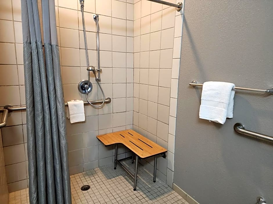 Motel 6-Biloxi, MS - Beach
