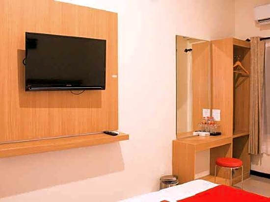 D'Shario Hotel- Kepanjen