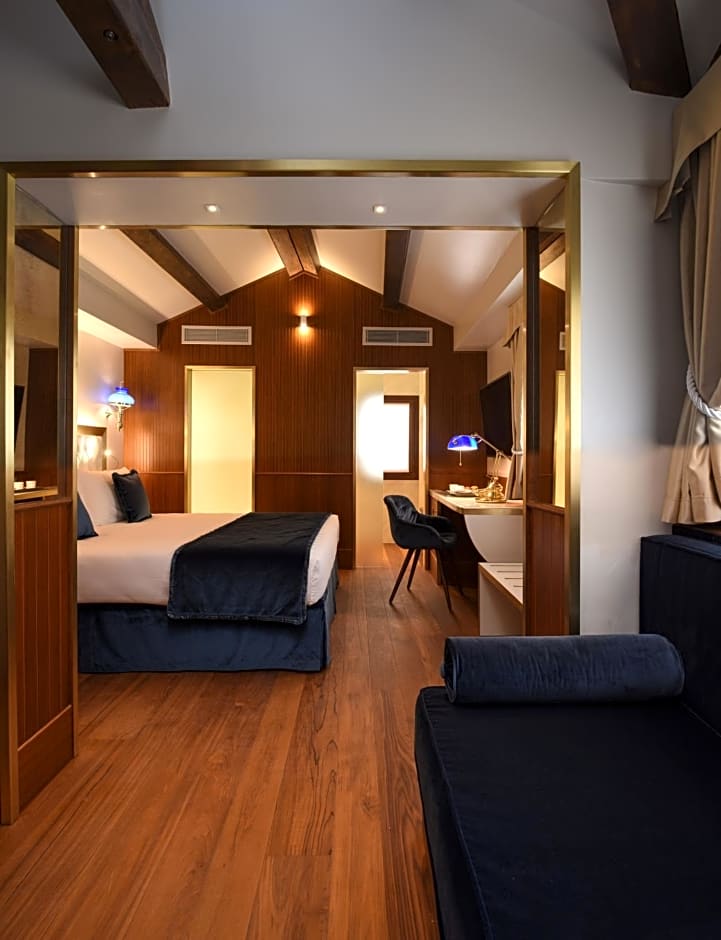 Santa Croce Boutique Hotel