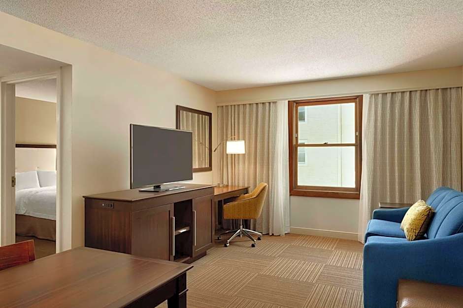 Hampton Inn By Hilton And Suites Springdale