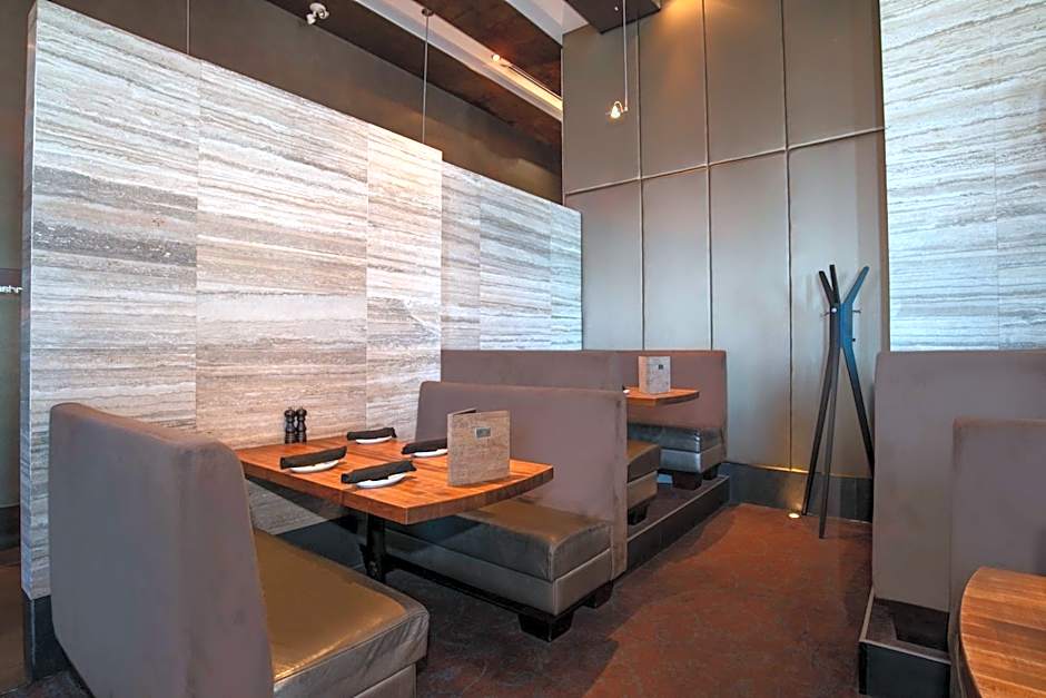 Sandman Hotel Winnipeg Airport