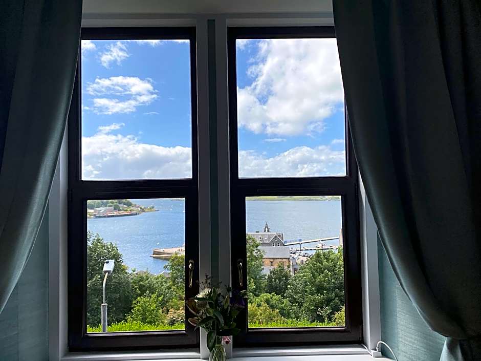 Ardmor Guest House