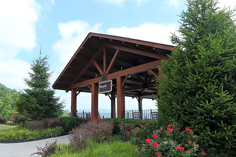 BearADise in the Smokies - Two Bedroom Cabin