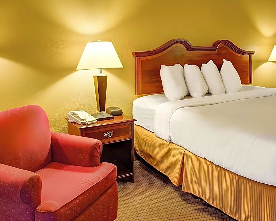 Quality Inn Richmond North