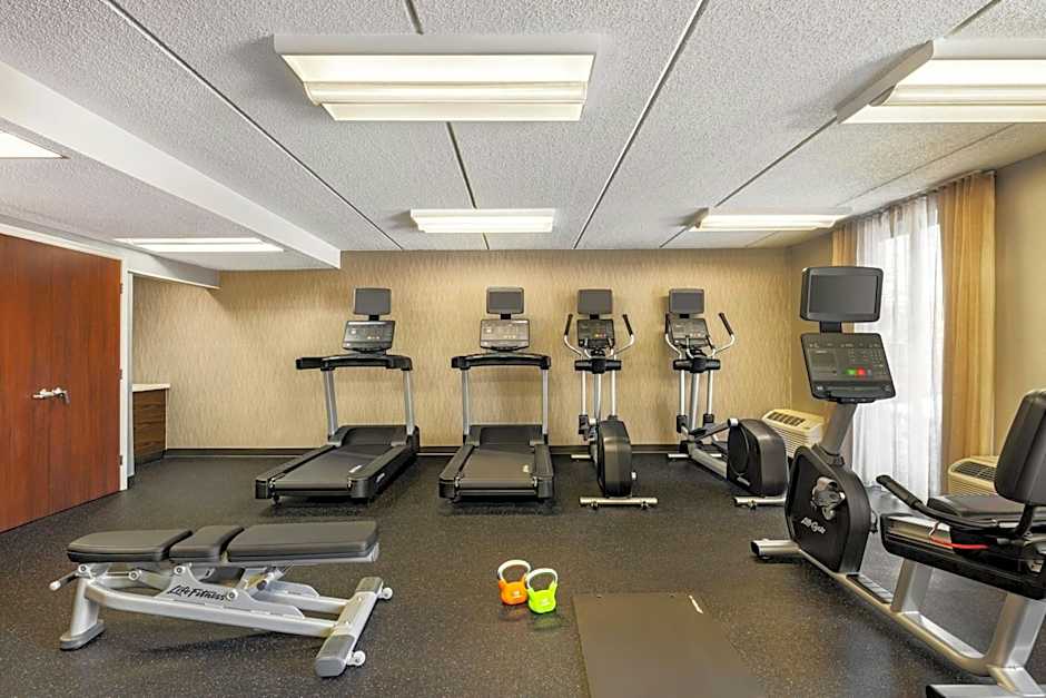 Courtyard by Marriott Atlanta Northlake