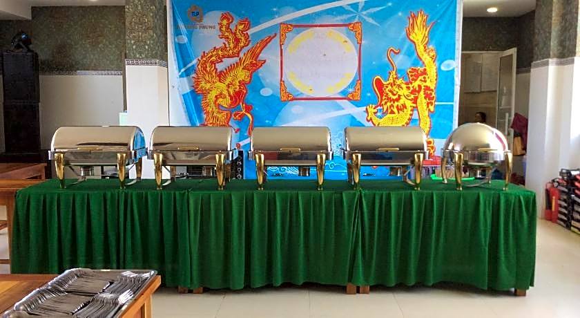 Thi Long Phung Hotel