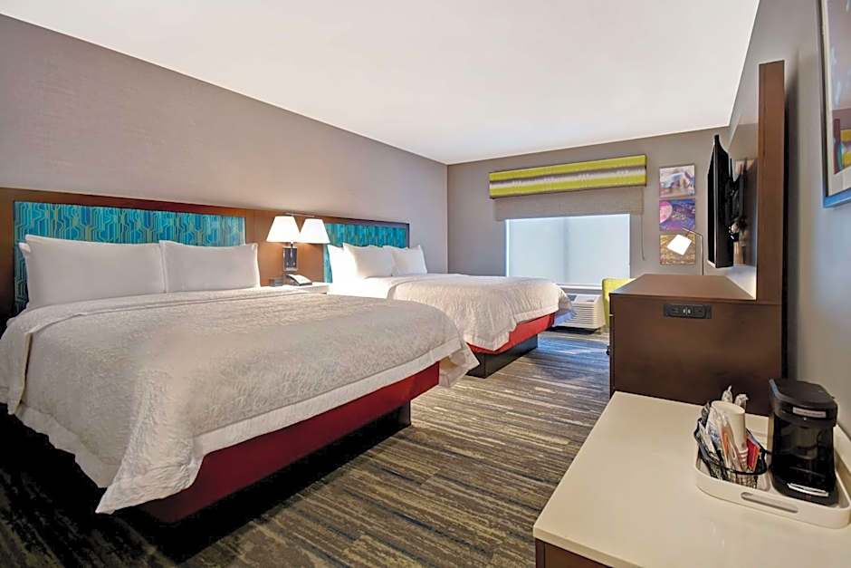 Hampton Inn By Hilton Pleasant View, TN
