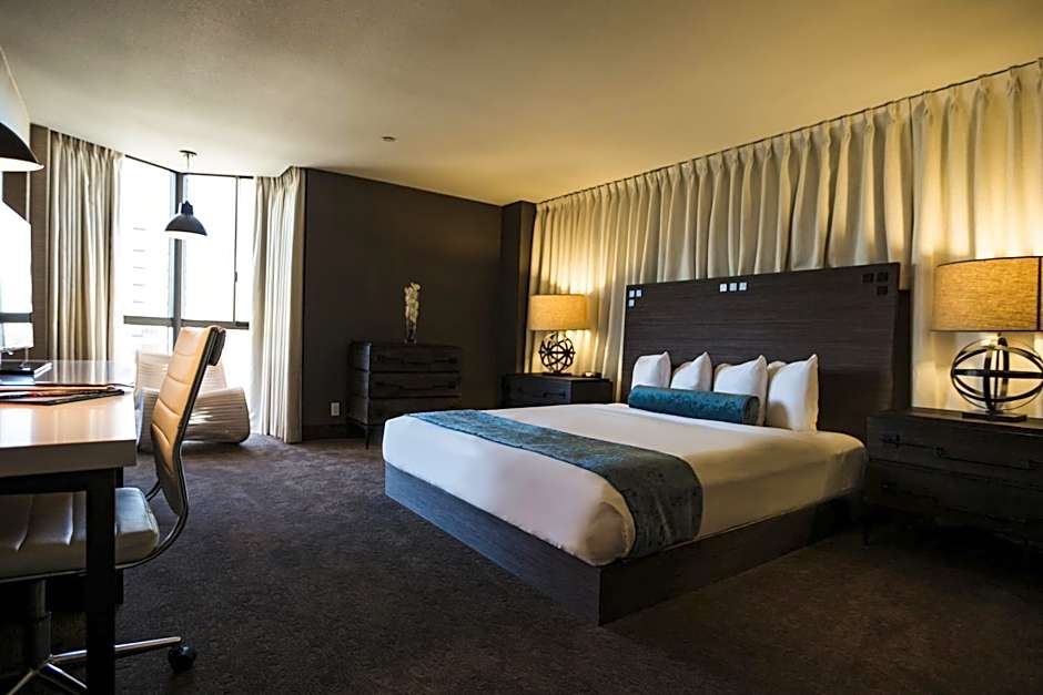 Whitney Peak Hotel Reno, Tapestry Collection by Hilton