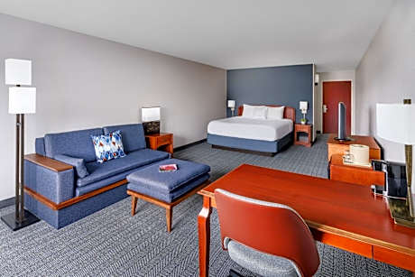 Courtyard by Marriott Sacramento Folsom