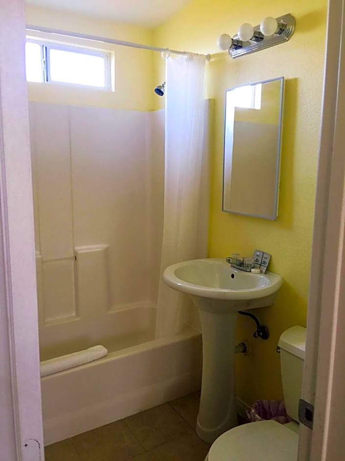 Europa Inn and Suites