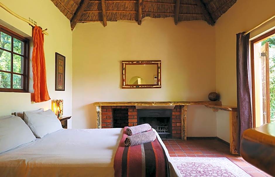 Away with the Fairies Nature Lodge and Backpackers