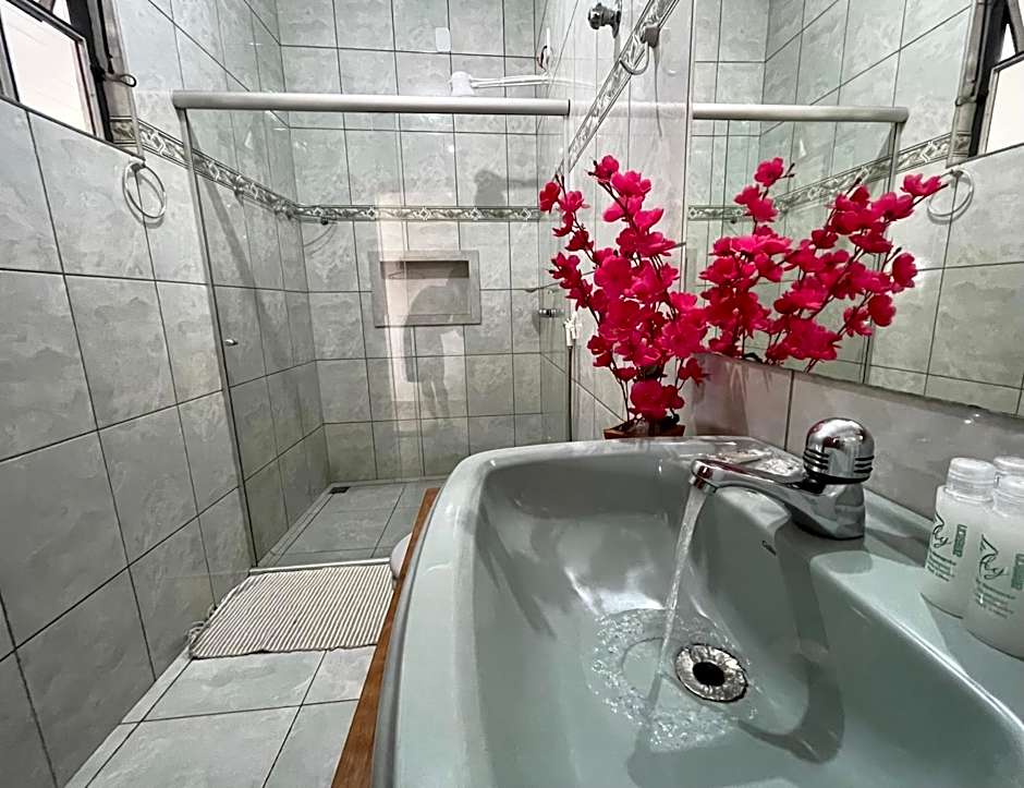 Pouso das Flores - Próximo a Maria Fumaça