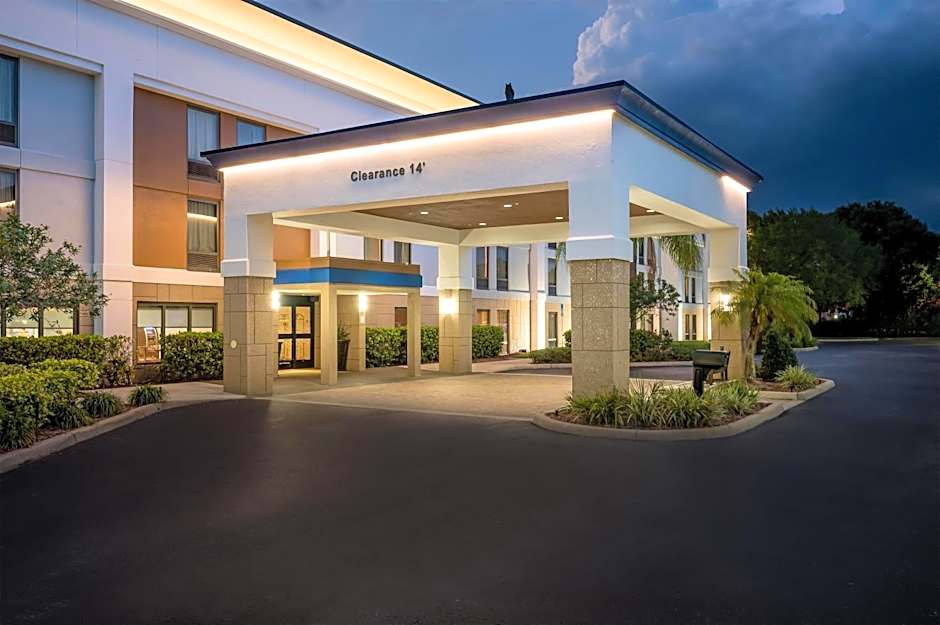 Hampton Inn Naples-I-75