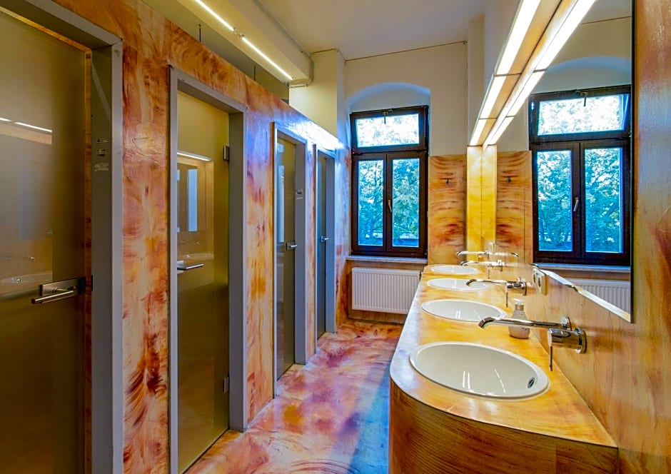 Hostel Mondpalast