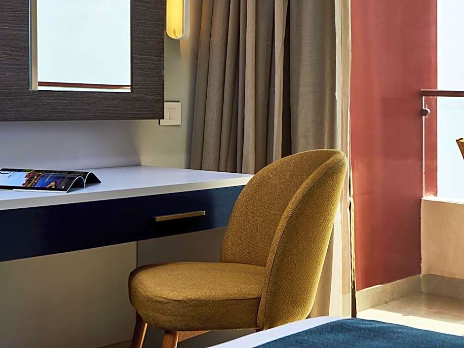 Mercure Ismailia Forsan Island