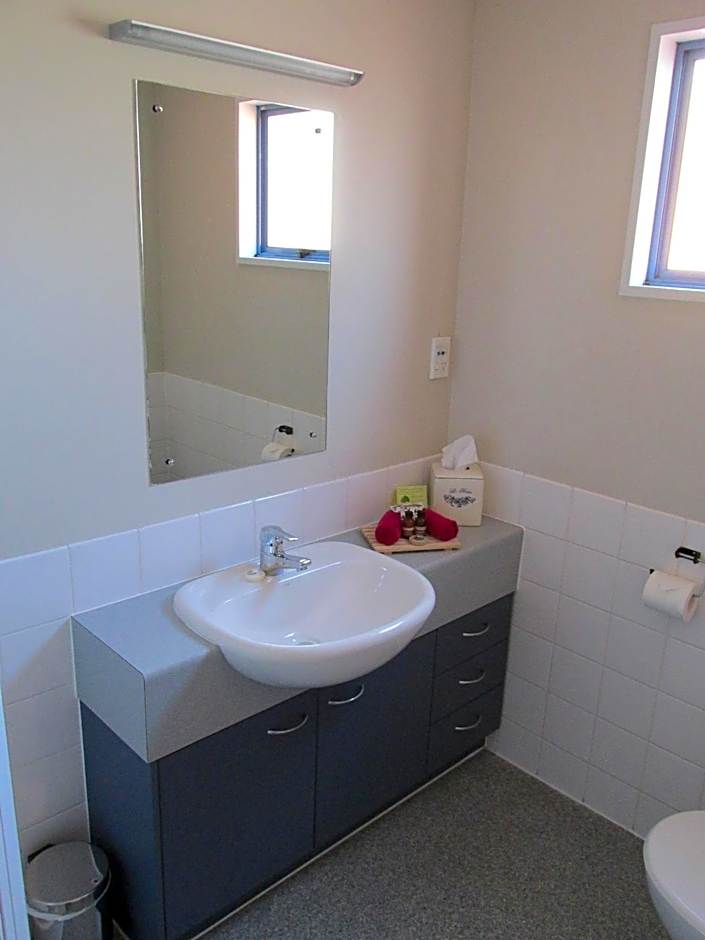 Addington Court Motel