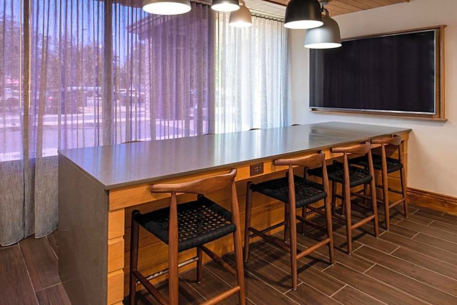 Fairfield Inn & Suites by Marriott Bakersfield Central