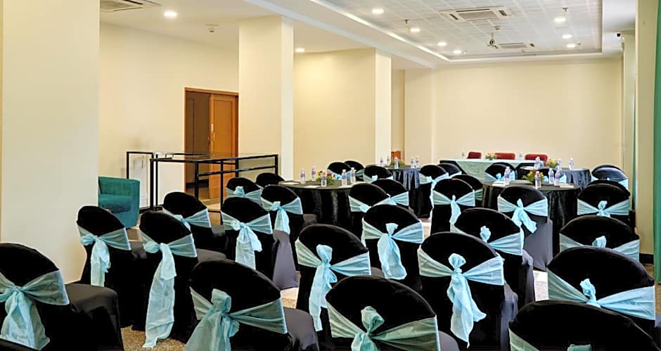 Fortune Pandiyan Hotel