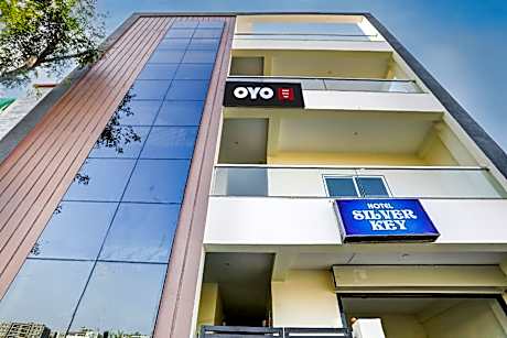 OYO Hotel Silver Key