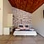 Larimar Suite Hotel