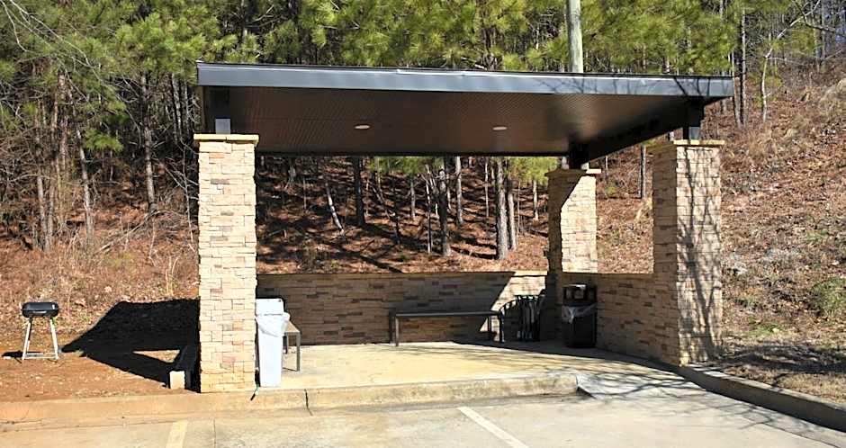 Comfort Inn & Suites Cartersville - Emerson Lake Point