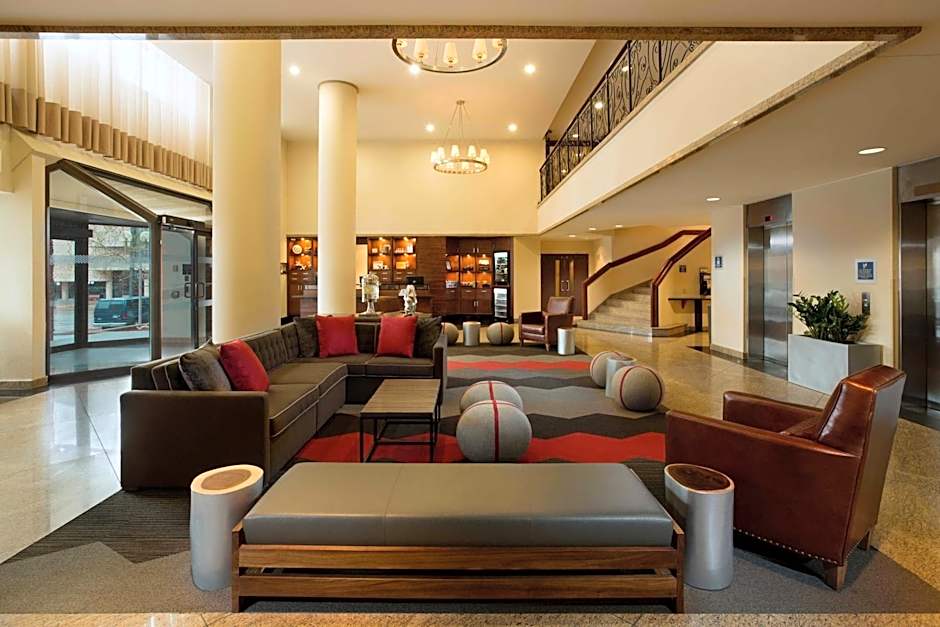 Four Points by Sheraton Hotel & Conference Centre Gatineau-Ottawa