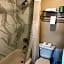 Hometown Inn & Suites