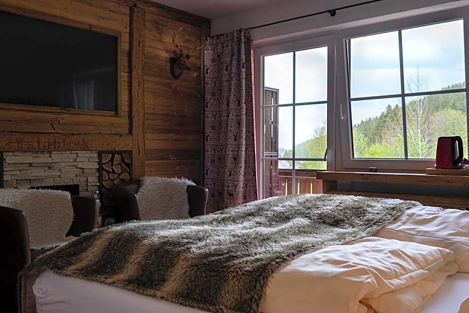 Hotel & Restaurant Grüner Baum - Die Grüne Oase Am Feldberg
