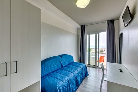 Suite with Sea View (2 Adults + 2 Children)