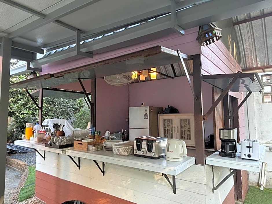Pan Din Boutique Guest House