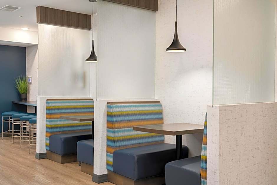 WaterWalk Extended Stay by Wyndham Minneapolis - Plymouth