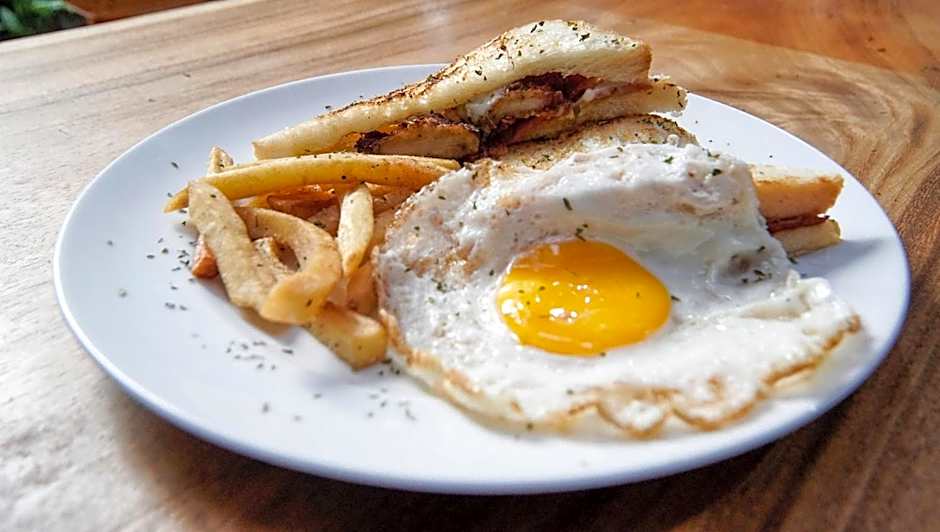 Bintang Darmawan Villa (BDV)