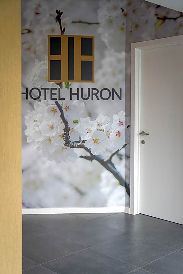 Hotel Huron