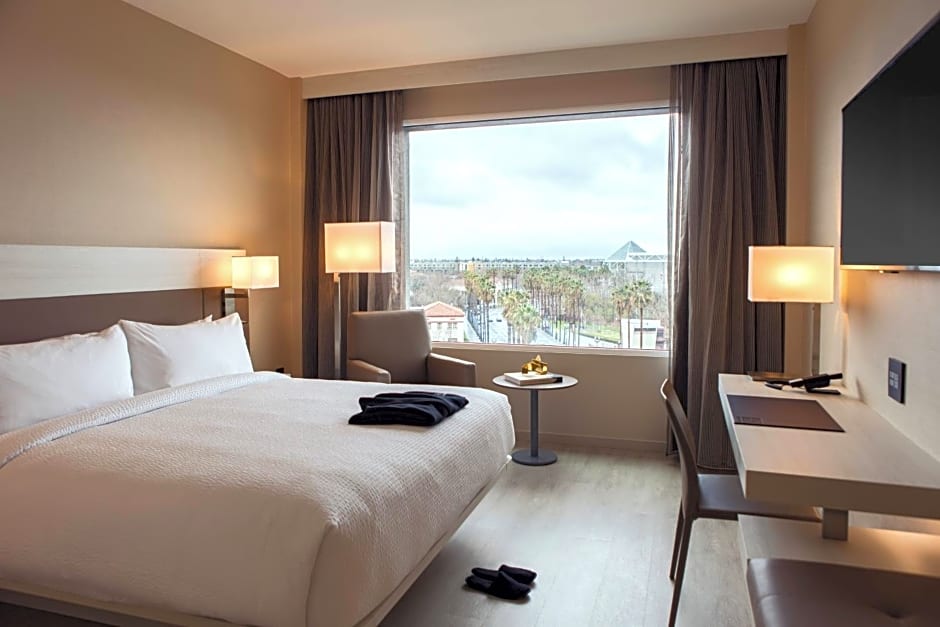 AC Hotel by Marriott San Jose Downtown