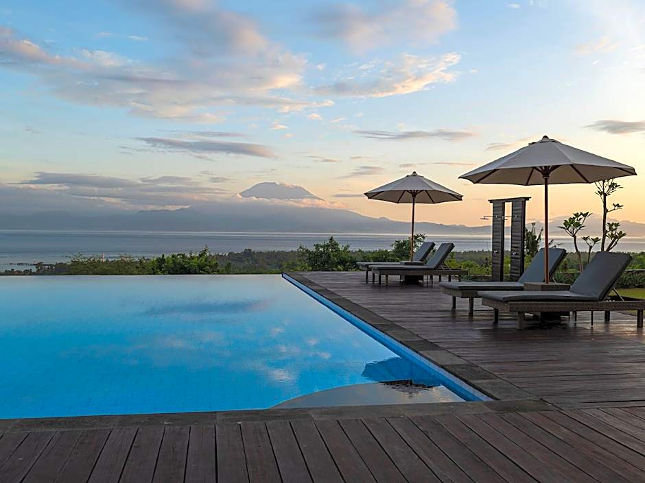 Semabu Hills Hotel Nusa Penida - Bali