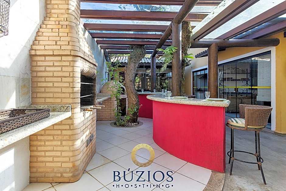 200 Metros da praia, Casa ampla com 4 suítes! BZ55