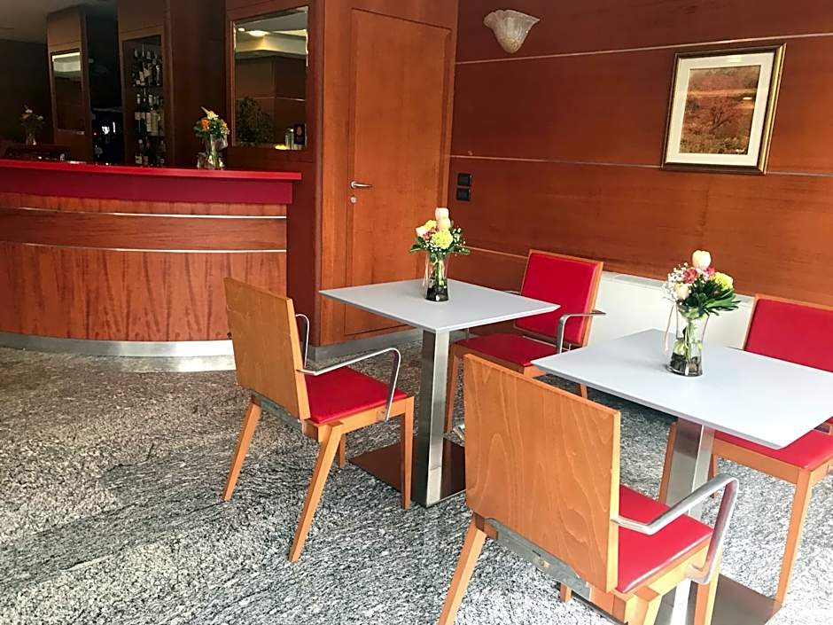 DOMUS Grand Hotel