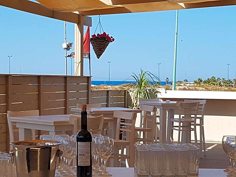 Q Village Hotel - Poleg Beach