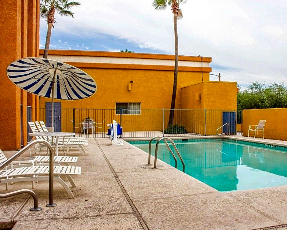 Quality Inn - Tucson Airport