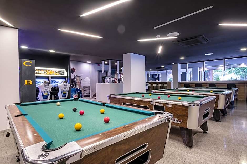 Hotel California Garden