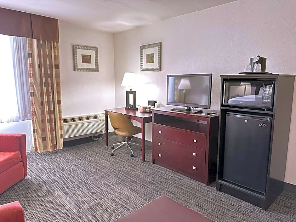 Quality Inn & Suites Everett